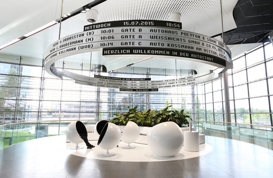 Espectacular pantalla de 360 grados en la Autostadt Wolfsburg