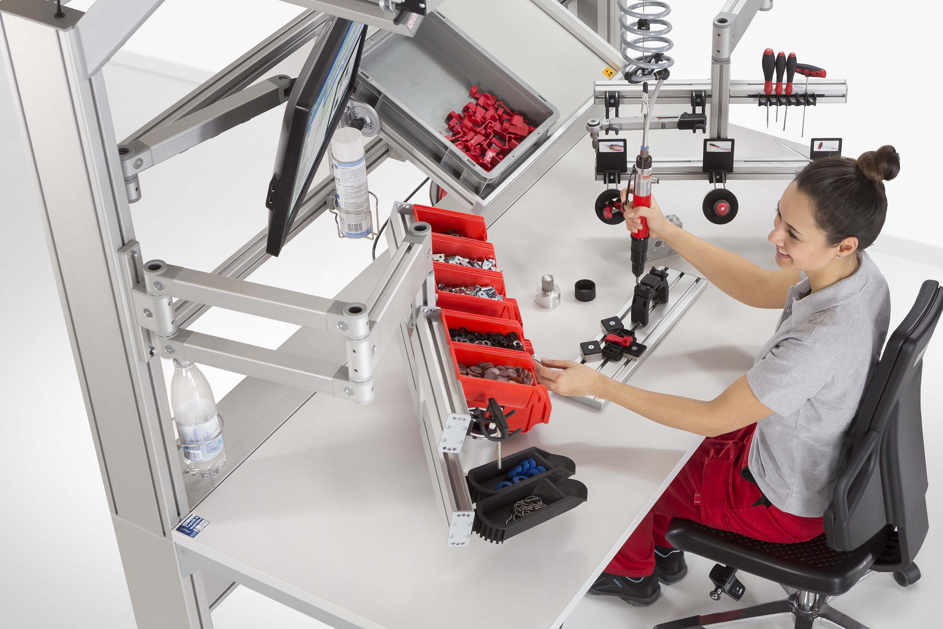 Work bench ergonomics – find your balance, strengthen your back!