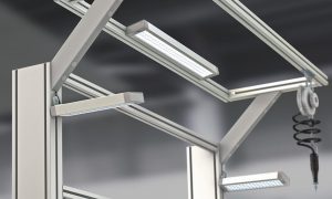 LED-Industrieleuchten am Arbeitsplatz für die manuelle Montage