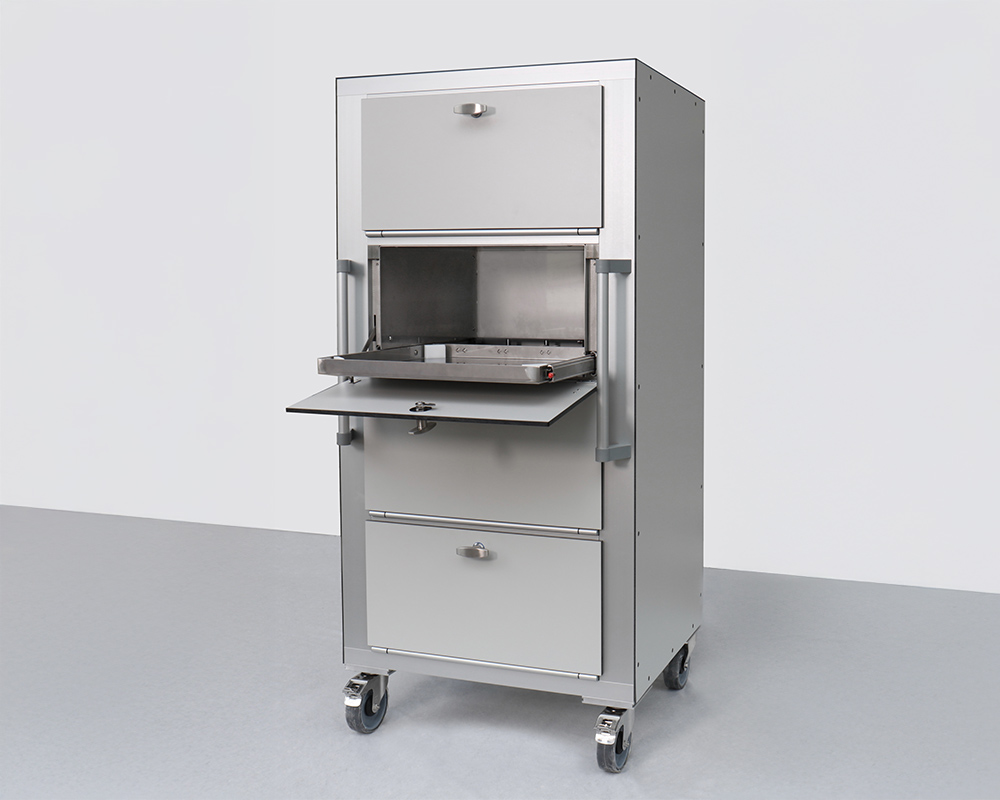 Transportwagen mit vier Schubladen